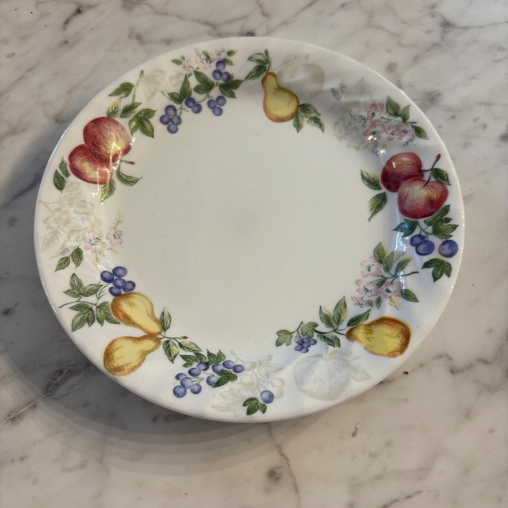 Corelle Fruit Traditions 4 Inch Appetizer Plates Set of 3 Vitrelle Corning USA